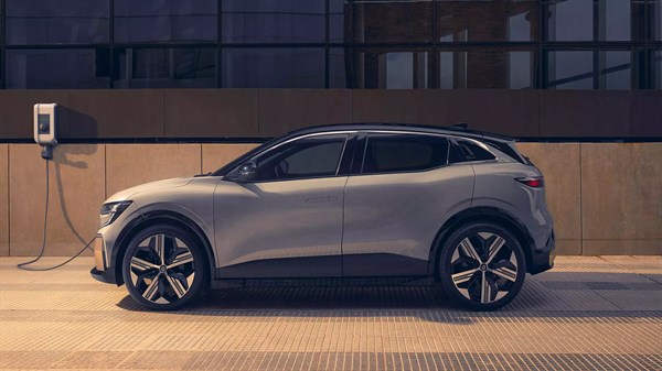 Megane E-Tech 100% electric – Renault