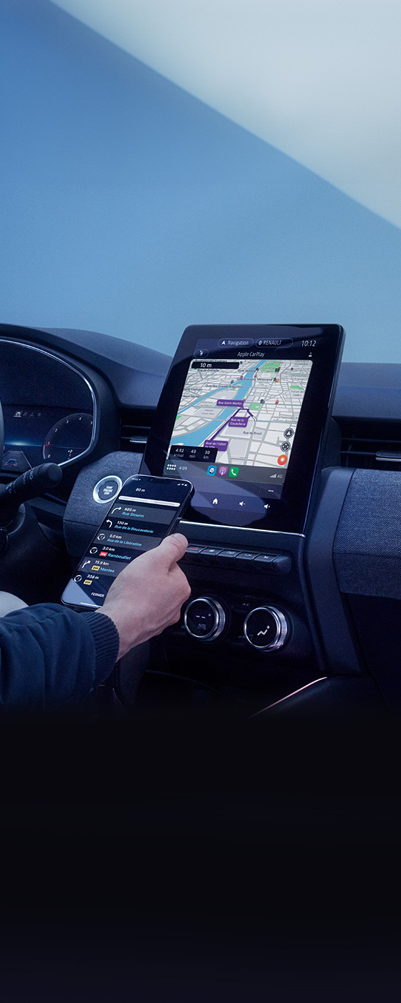 Renault Clio E-Tech full hybrid - professionals