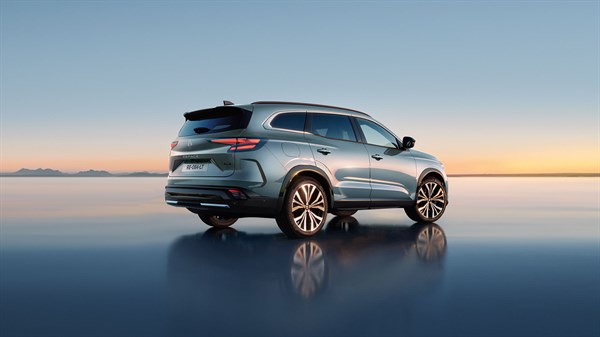 LLD - financement et services - Renault Espace E-Tech full hybrid