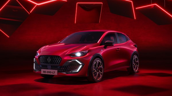 Nouvelle Renault Clio de 3/4 face