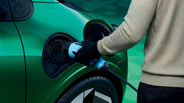 gants de recharge - Renault Twingo E-Tech électrique